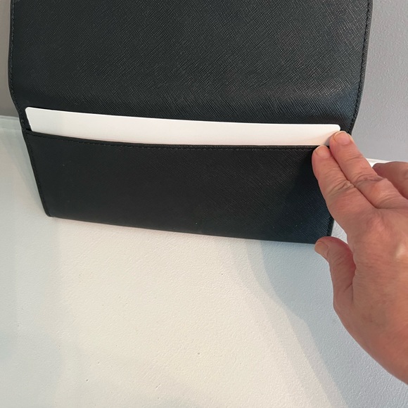 Michael Kors  Envelope Leather Wallet - Picture 3 of 10